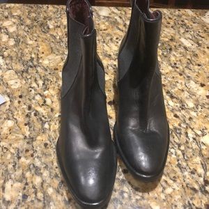 Etienne Aigner boots